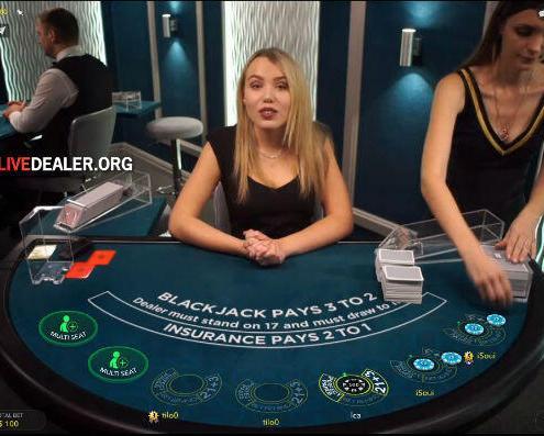 Live dealer anita