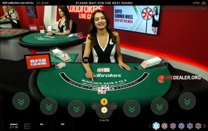 Macau gambling revenue Slot lumia 920